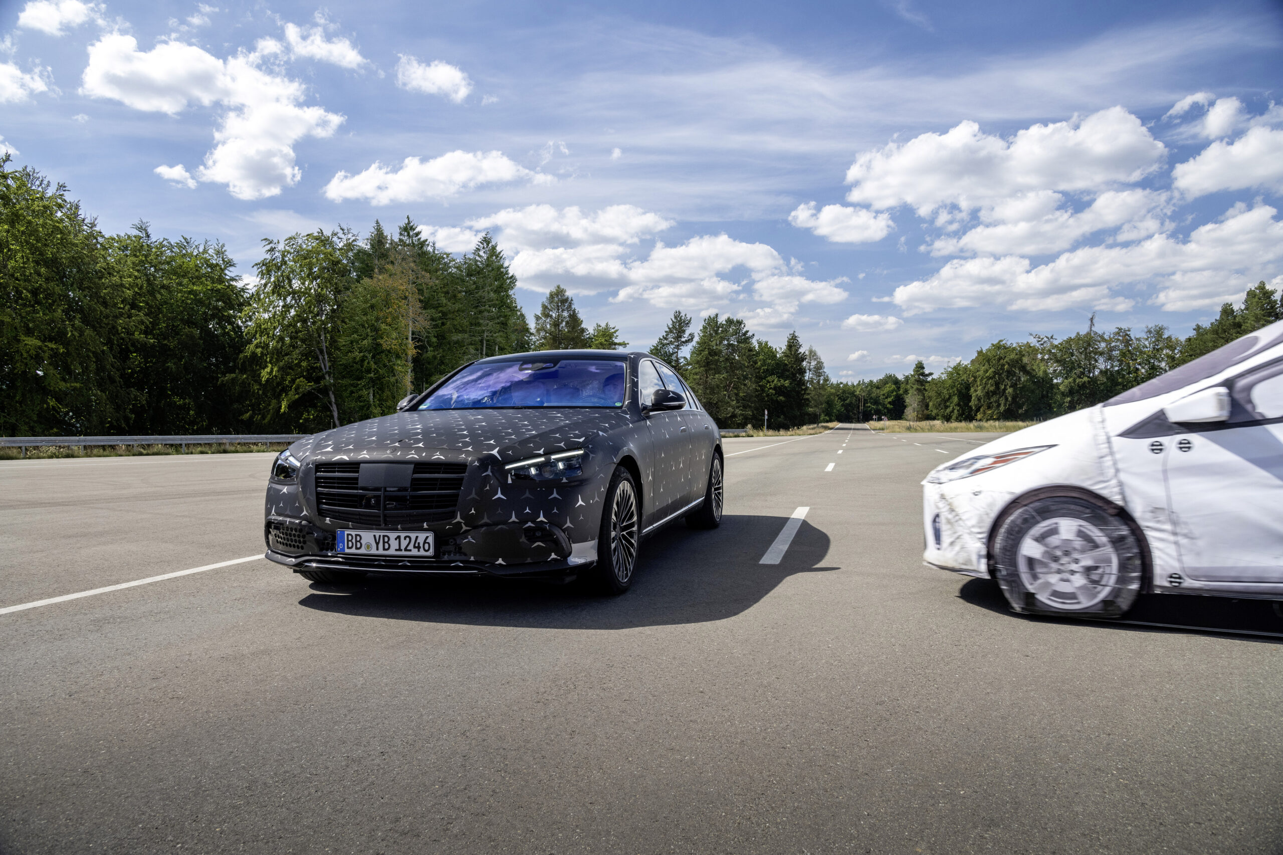 Mercedes Benz Klasa S: jak dziaÅa aktywne zawieszenie E-active body control?