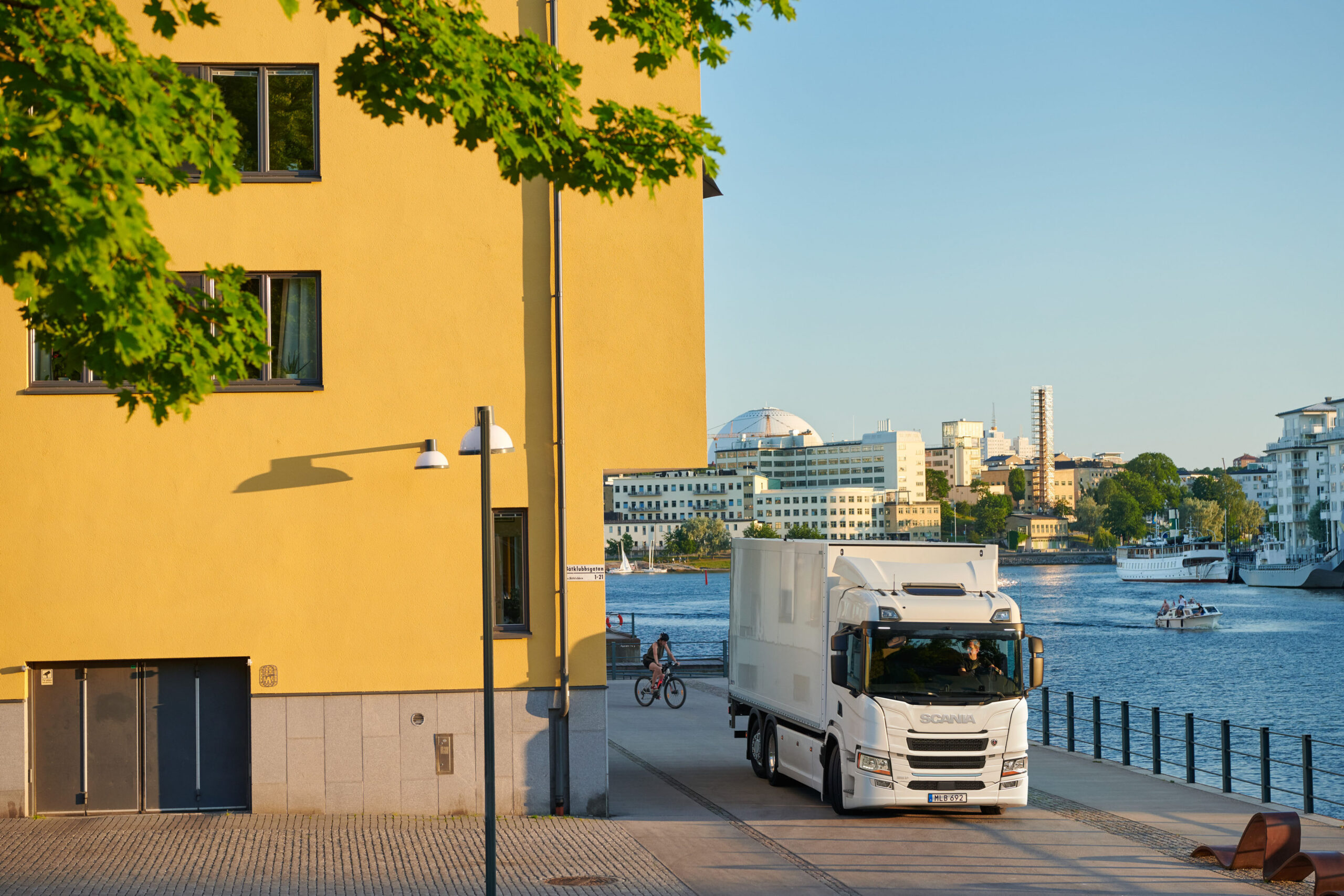 Scania jako pierwsza przedstawia gamÄ zelektryfikowanych pojazdÃ³w ciÄÅ¼arowych