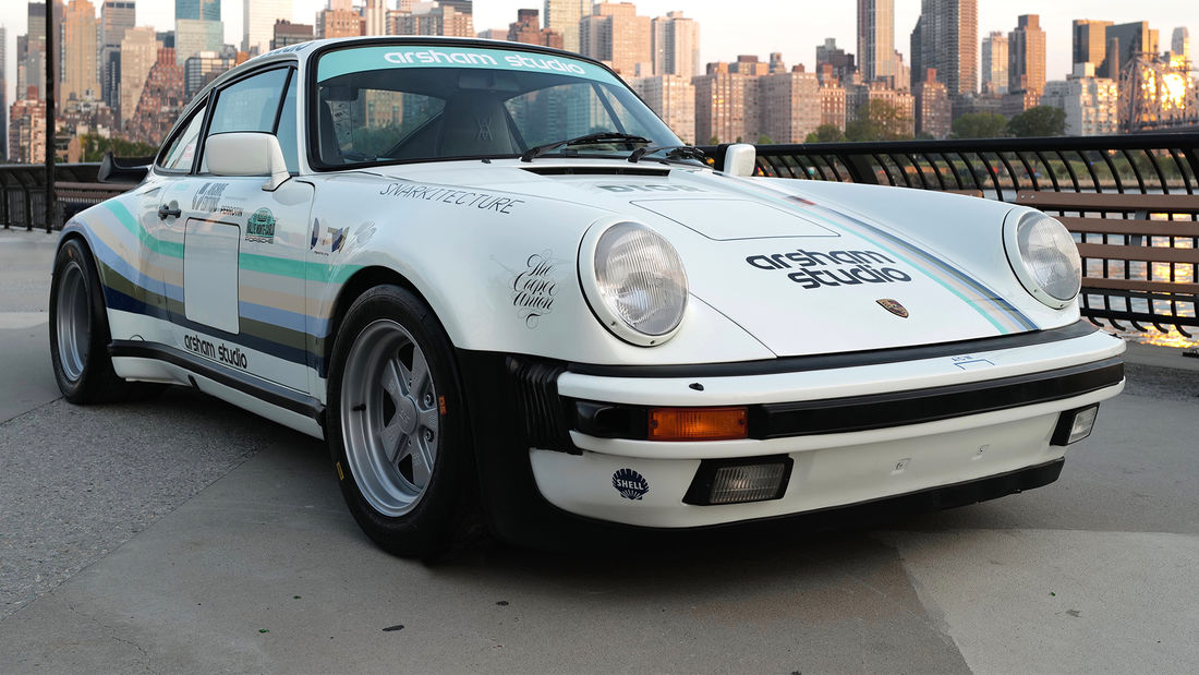 AmerykaÅski artysta uwieczniÅ swoje Å¼ycie na Porsche 911 z 1986 roku. WyglÄda obÅÄdnie!