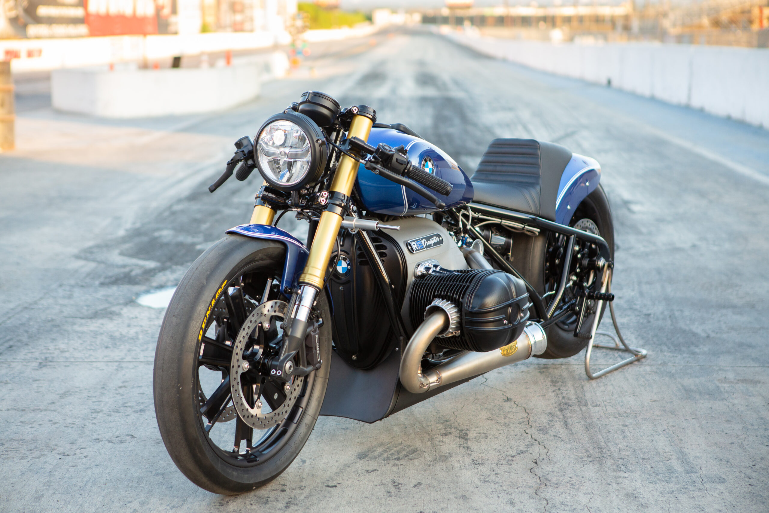 BMW Motorrad prezentuje nowy motocykl R 18 Dragster