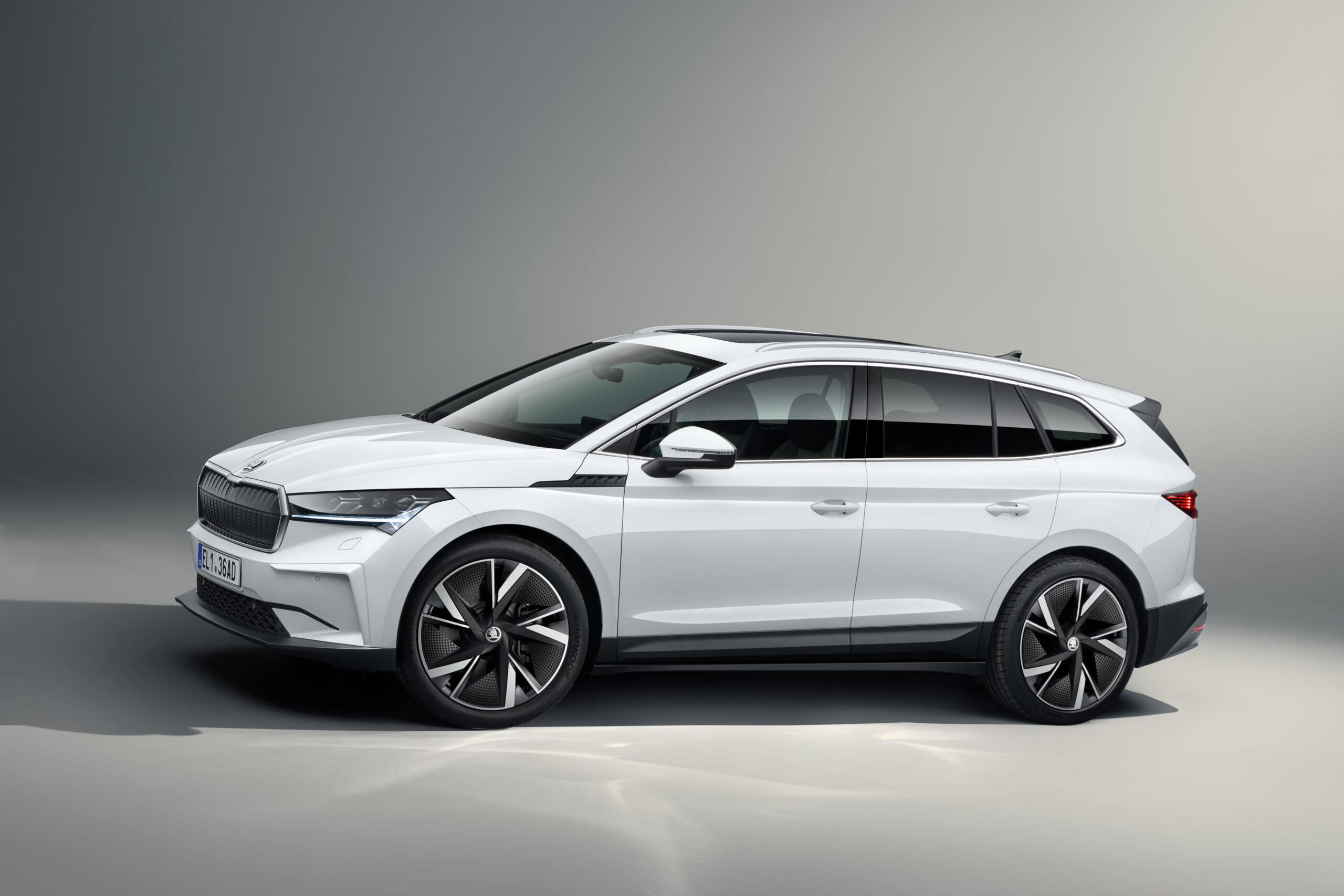 Skoda Enyaq iV - ruszyÅa produkcja elektrycznego SUVa