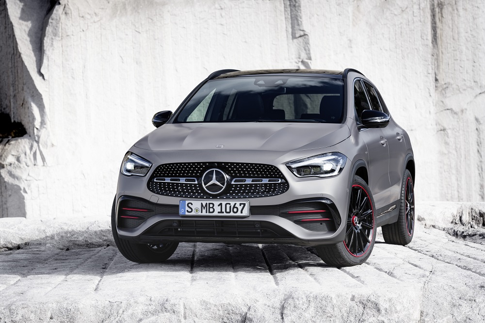 Mercedes-Benz GLA juÅ¼ dostÄpny w Polsce. Znamy cenÄ!