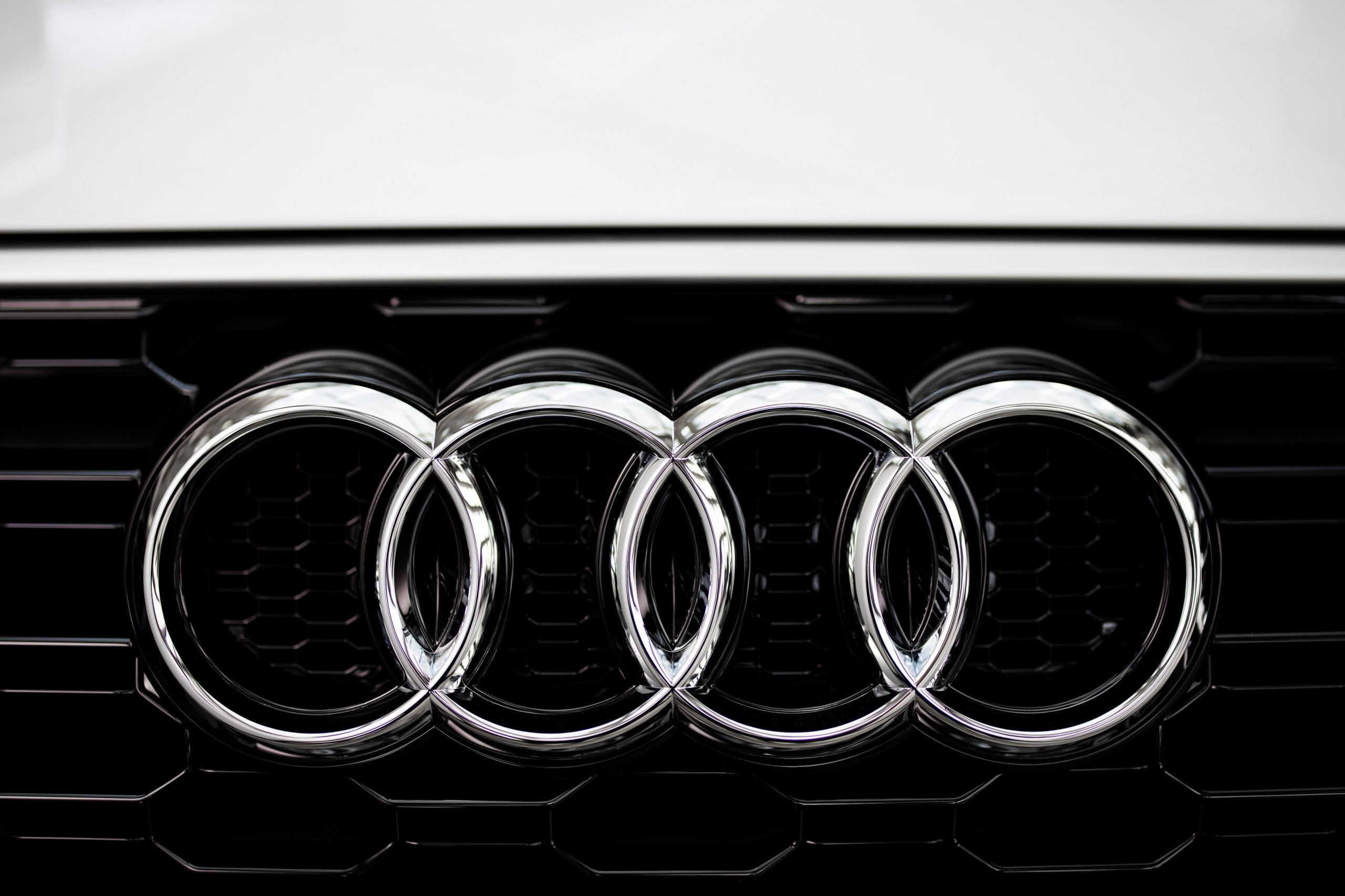 Audi przedÅuÅ¼a gwarancjÄ na swoje samochody. RÃ³wnieÅ¼ w Polsce