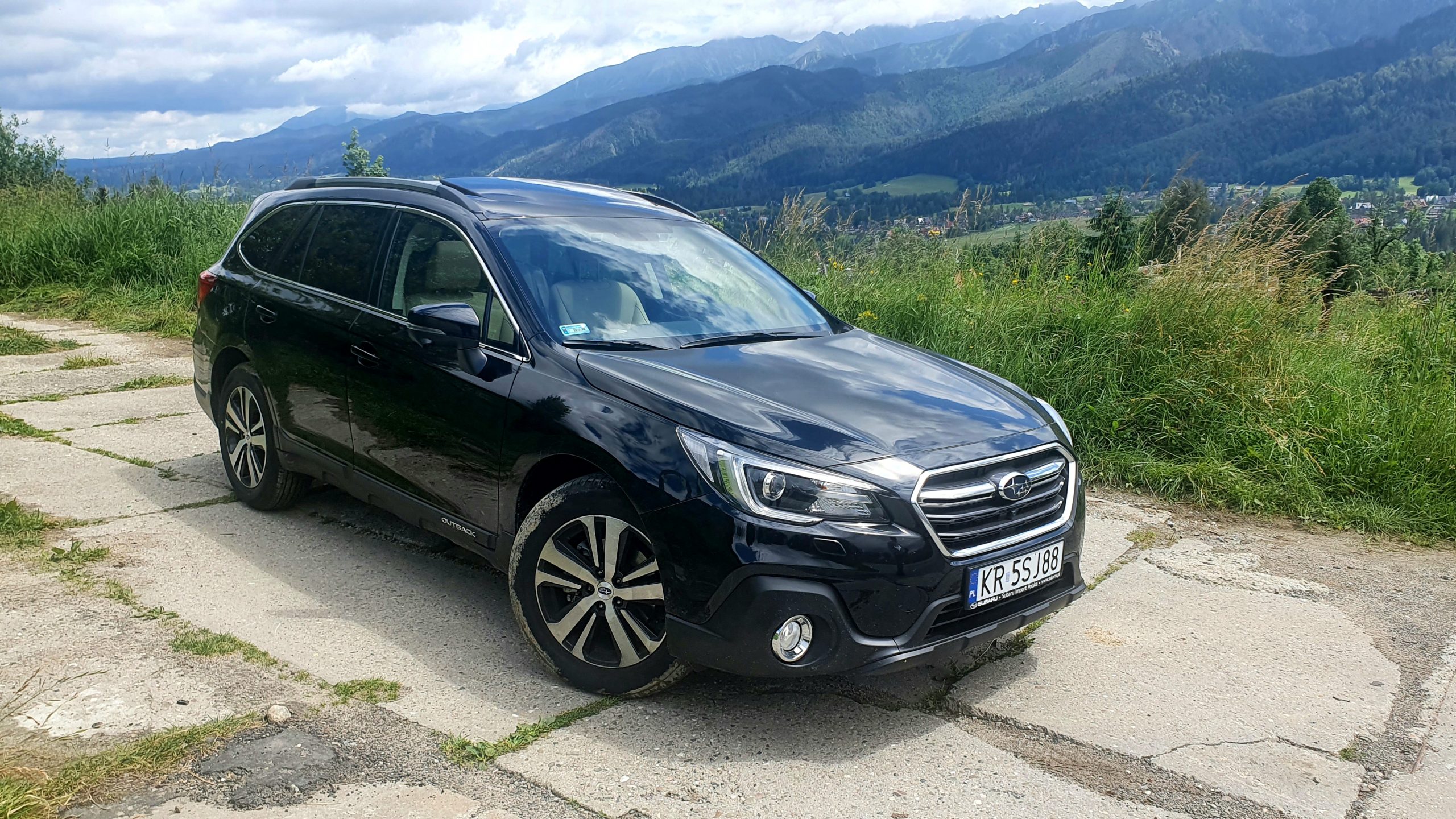 Test Subaru Outback 2.5i 175 KM EyeSight - drogi, ale wszechstronny przyjaciel podrÃ³Å¼y