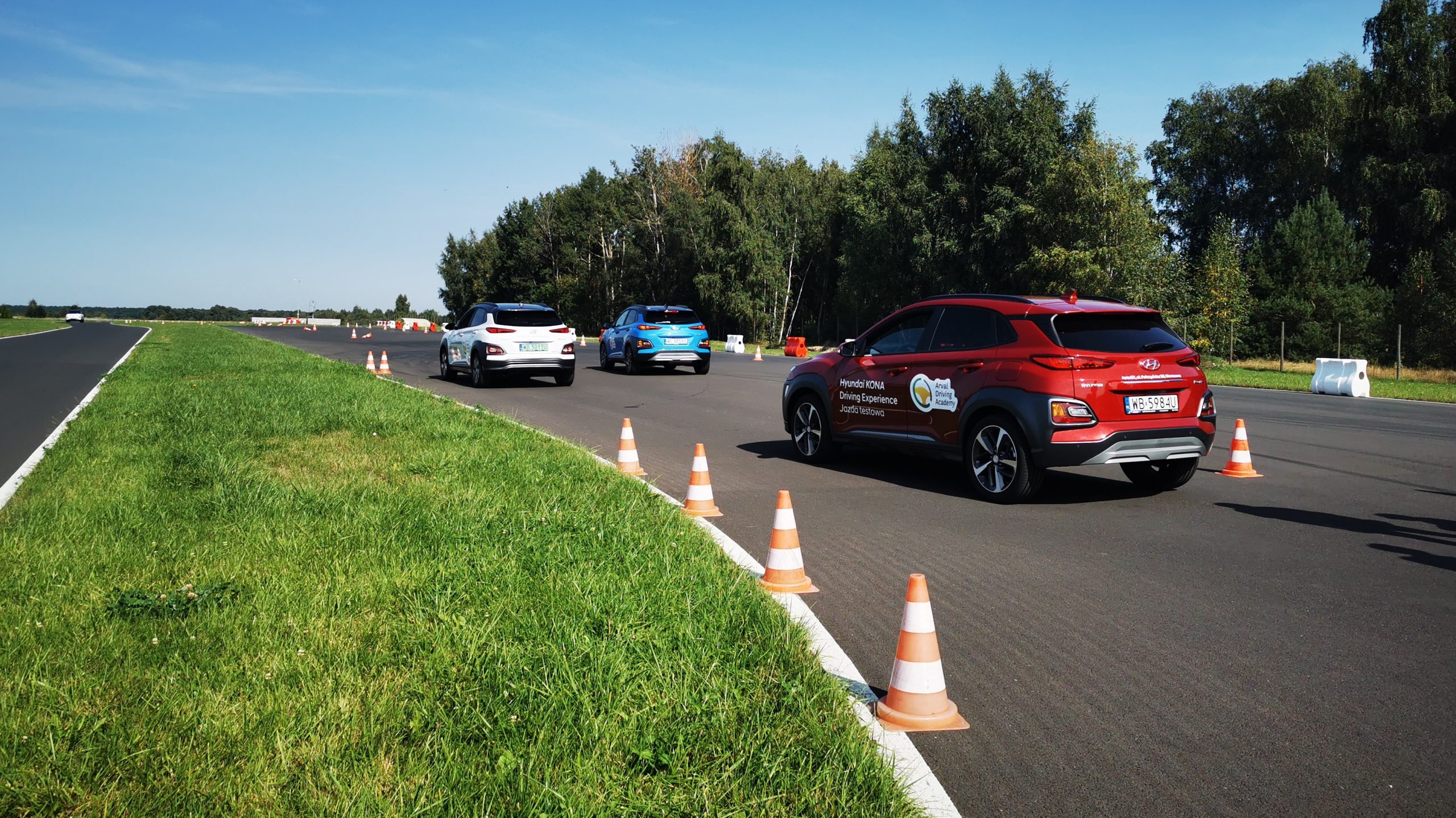 Hyundai Kona elektryczny, hybrydowy, czy w pełni