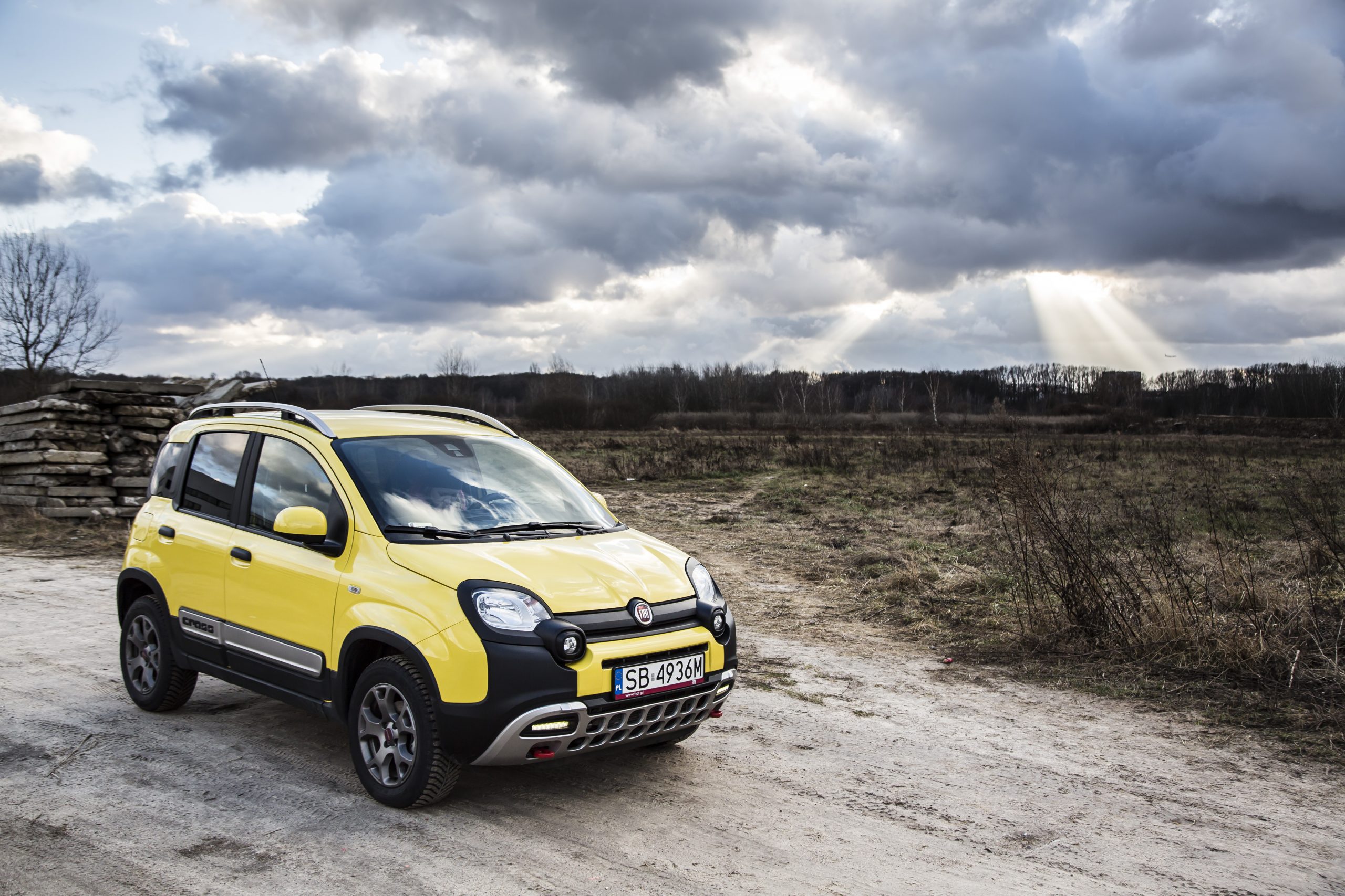 Test Fiat Panda Cross 4x4 zaskakujący maluch Motocaina.pl