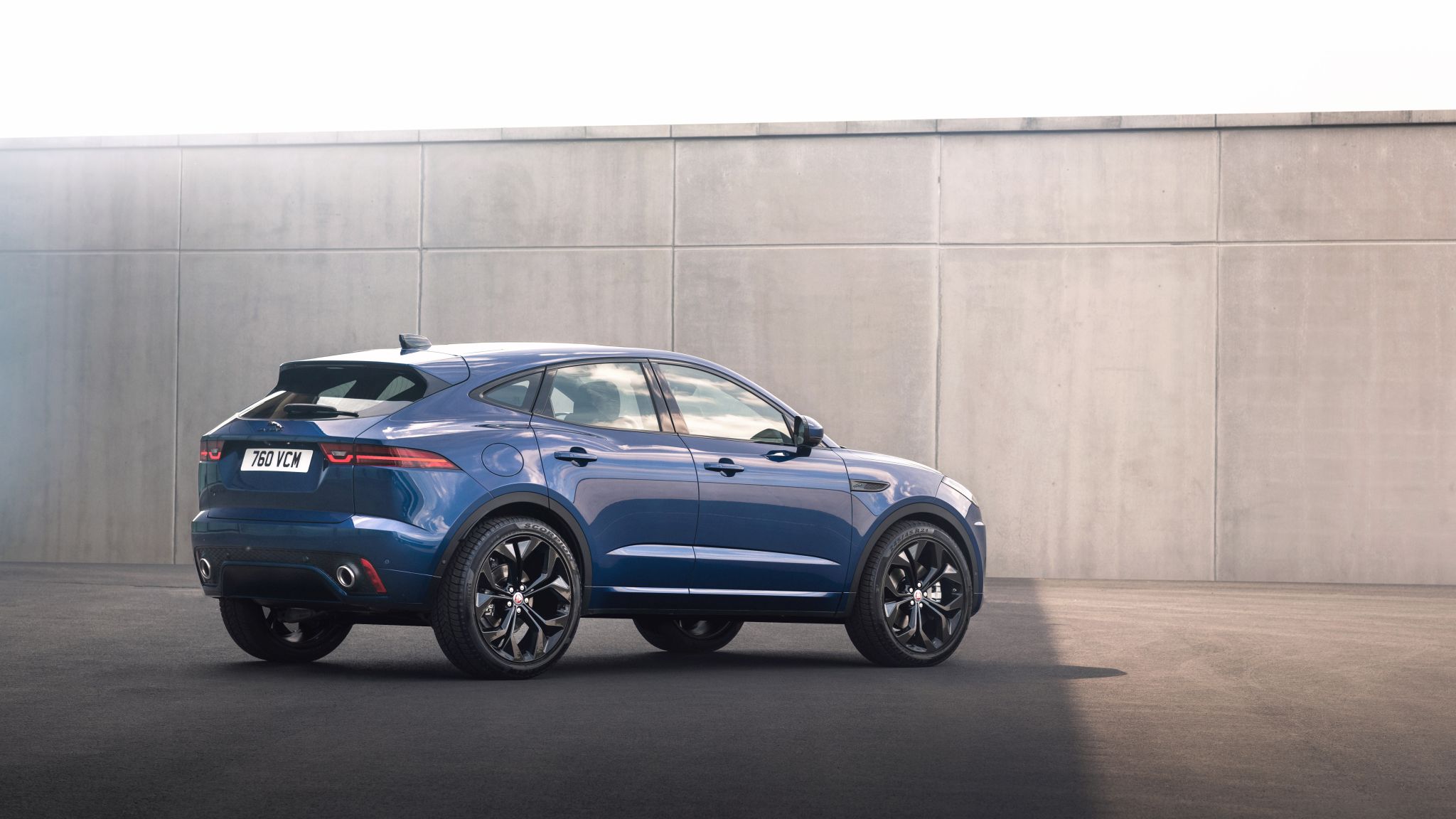 Nowy Jaguar EPace odświeżona hybryda, która od 0 do 100