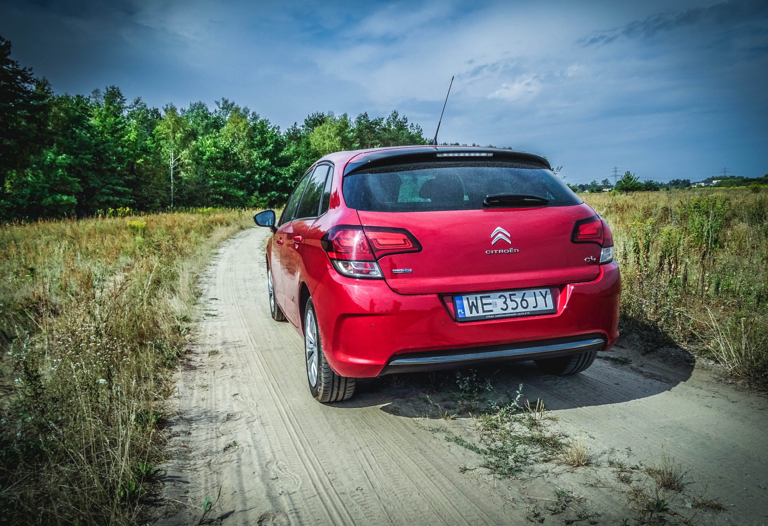 Test Citroen C4 1.6 Bluehdi - Efekt Wow? | Motocaina.pl