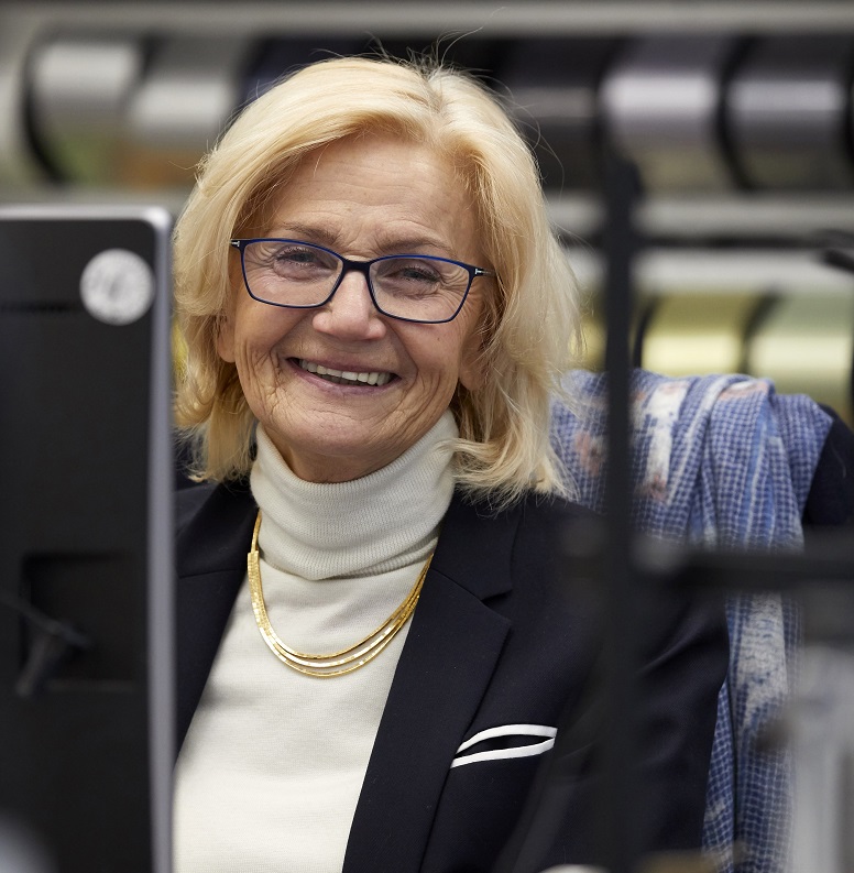 Maria Greger od 1995 roku dba o dobÃ³r kolorÃ³w i materiaÅÃ³w we wnÄtrzach Mazdy. Teraz przechodzi na emeryturÄ
