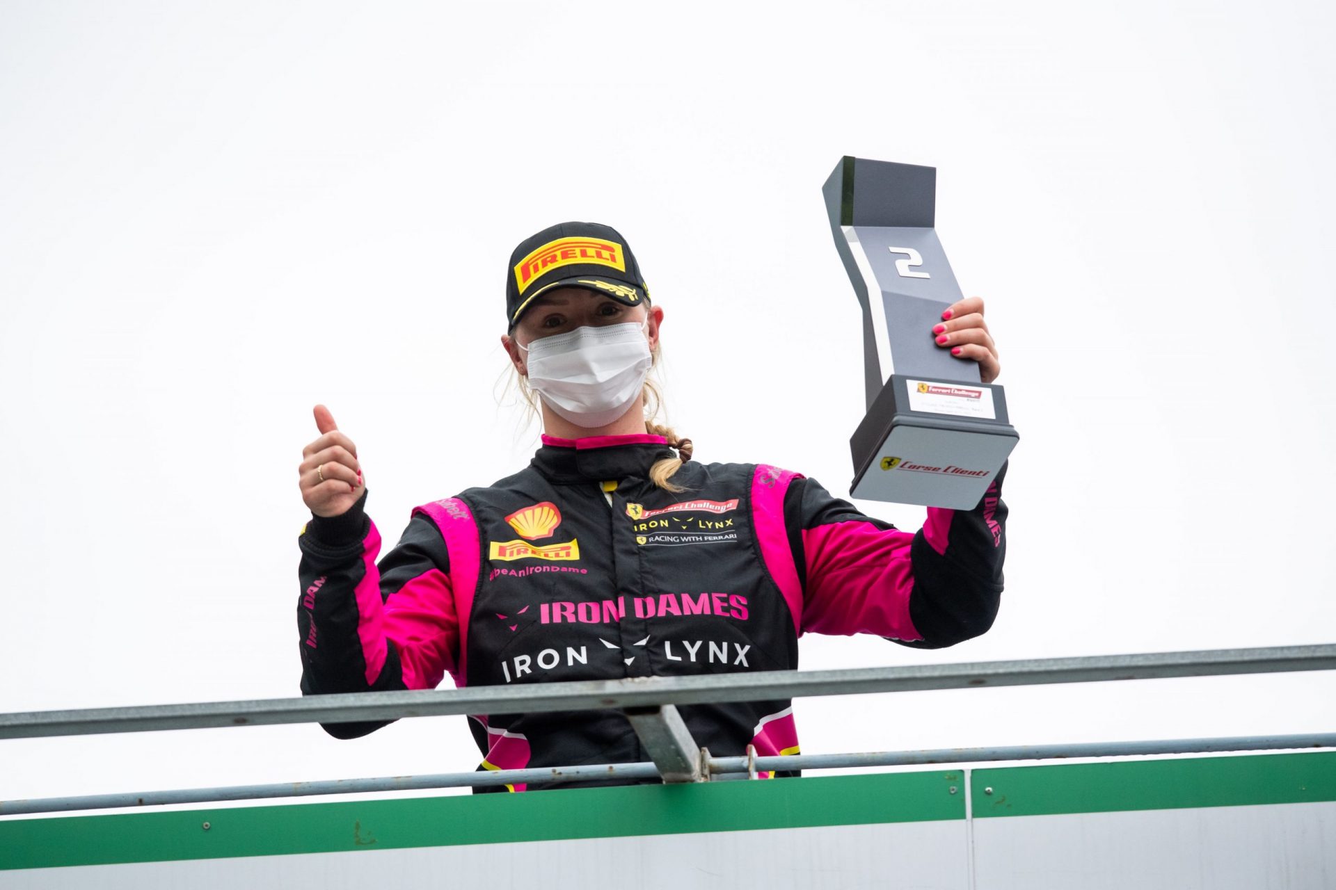 Michelle Gatting krÃ³luje w Ferrari Challenge