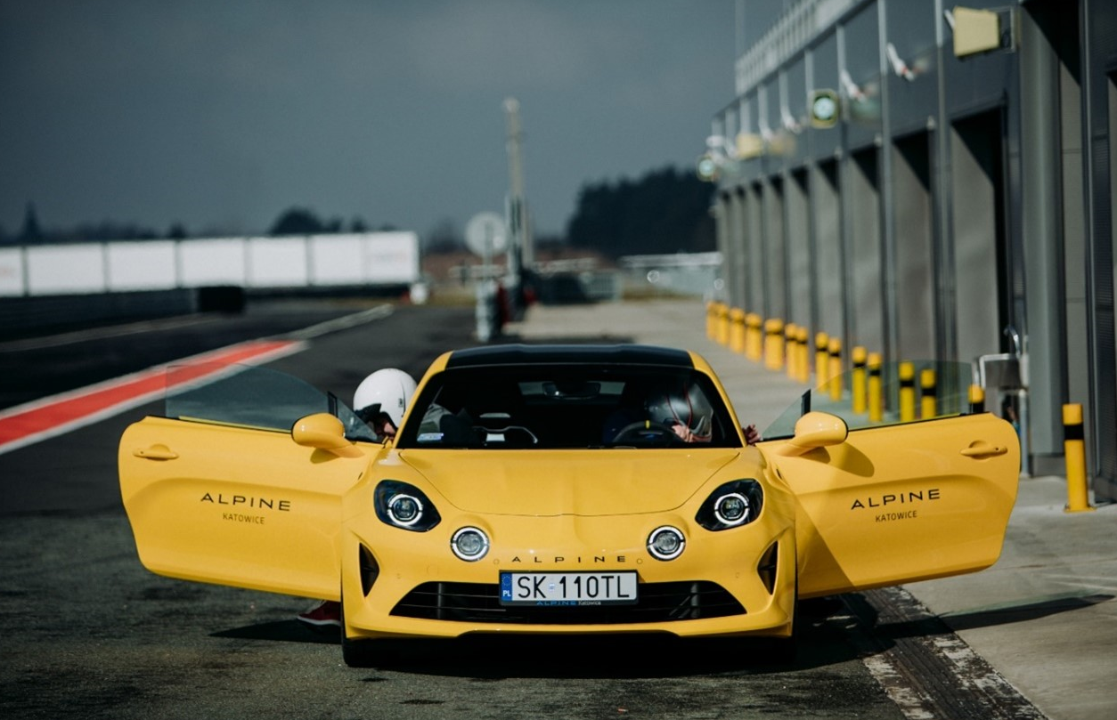 Alpine Experience - startuje nowy sezon. Znamy kalendarz wydarzeÅ na torze!