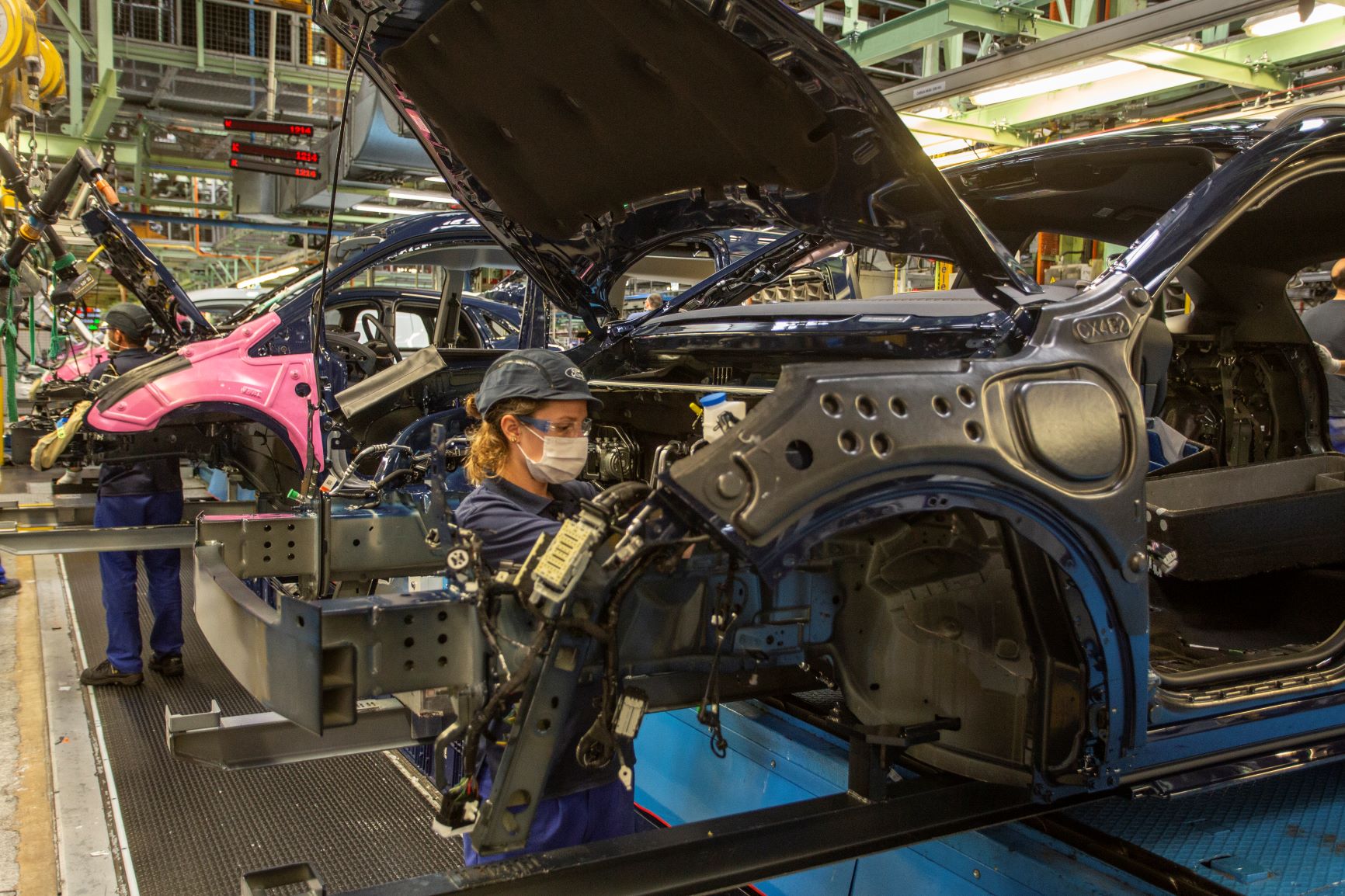 Ford wprowadza nowy 2,5-litrowy silnik hybrydowy Duratec!