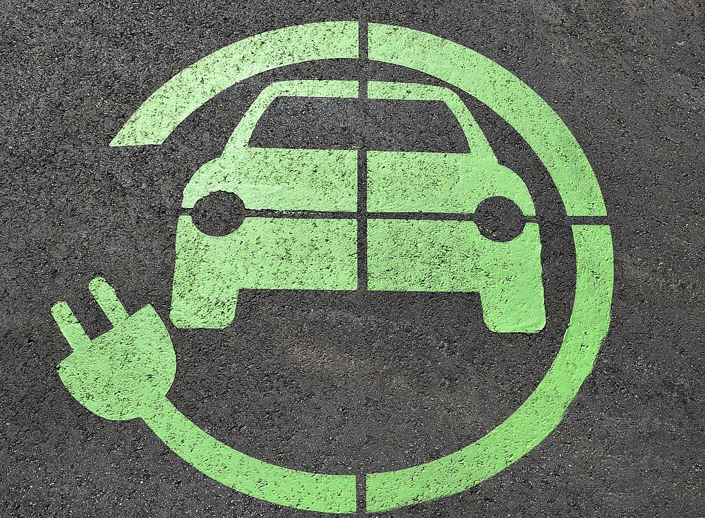 W Polsce brakuje specjalistÃ³w ds. elektromobilnoÅci?