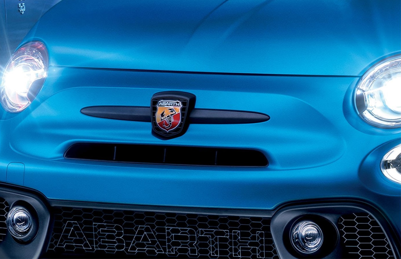Abarth ÅwiÄtuje 72. urodziny! Jakie tajemnice skrywa sÅynny âSkorpionâ?