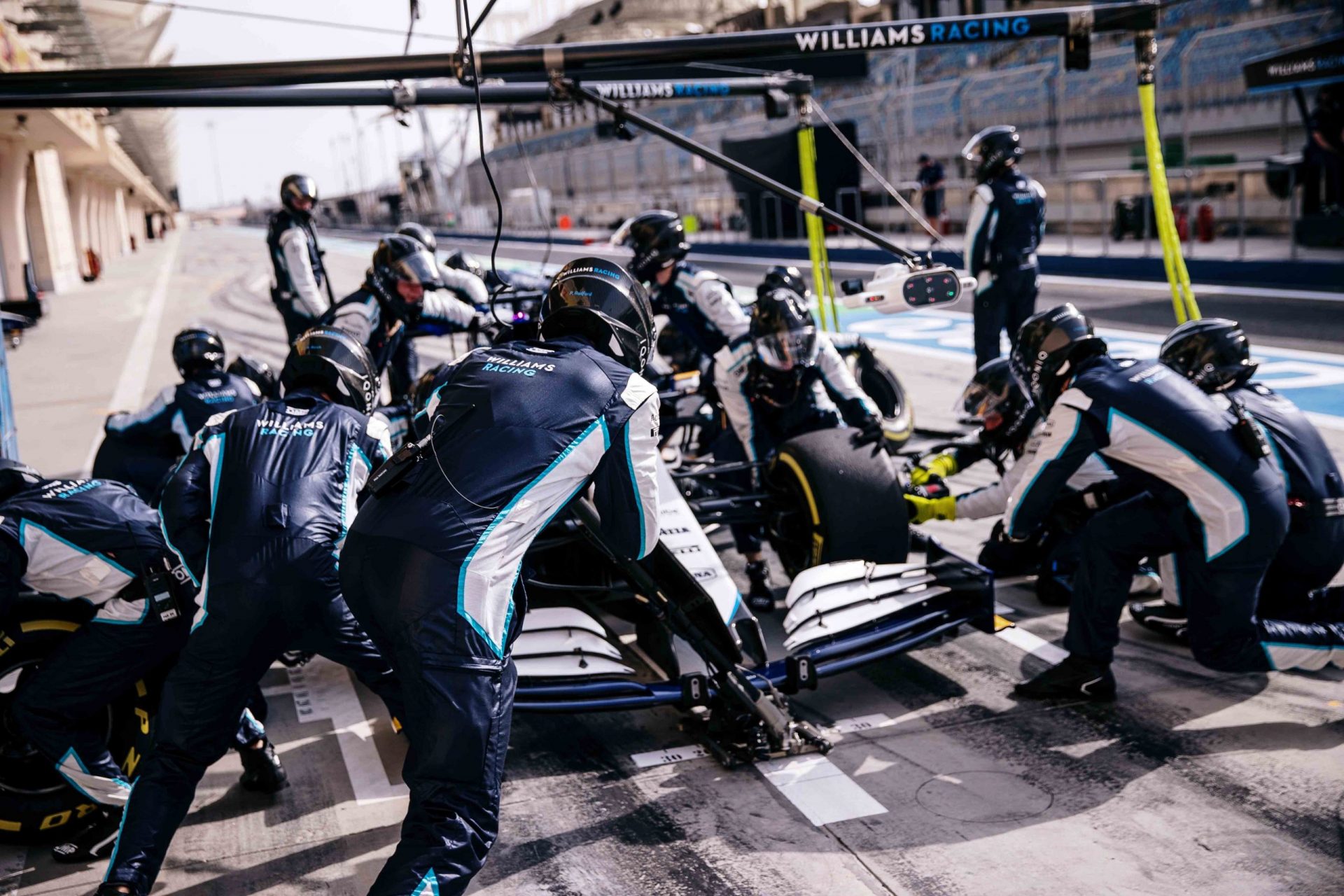 100 pit stopÃ³w w jeden weekend wyÅcigowy