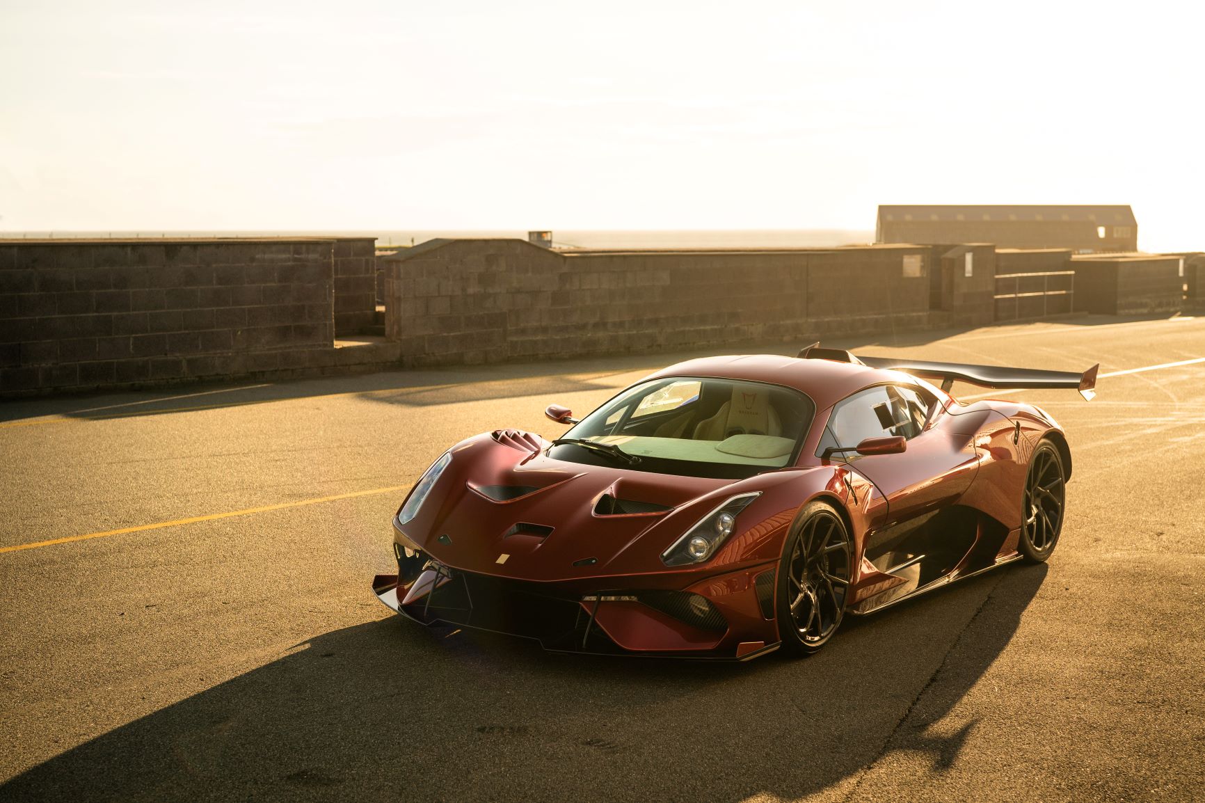 Goodyear znÃ³w wspÃ³Åpracuje z Brabham Automotive. Teraz wyposaÅ¼Ä drogowy model BT62R