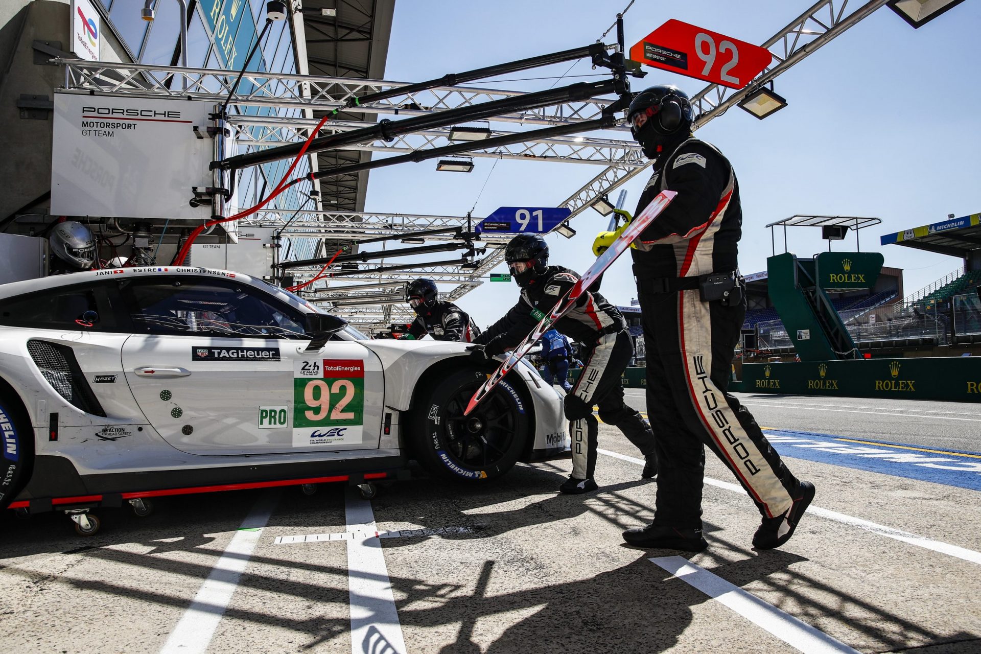 Koniec przygotowaÅ do Le Mans. Porsche z najlepszymi czasami w obu klasach GTE