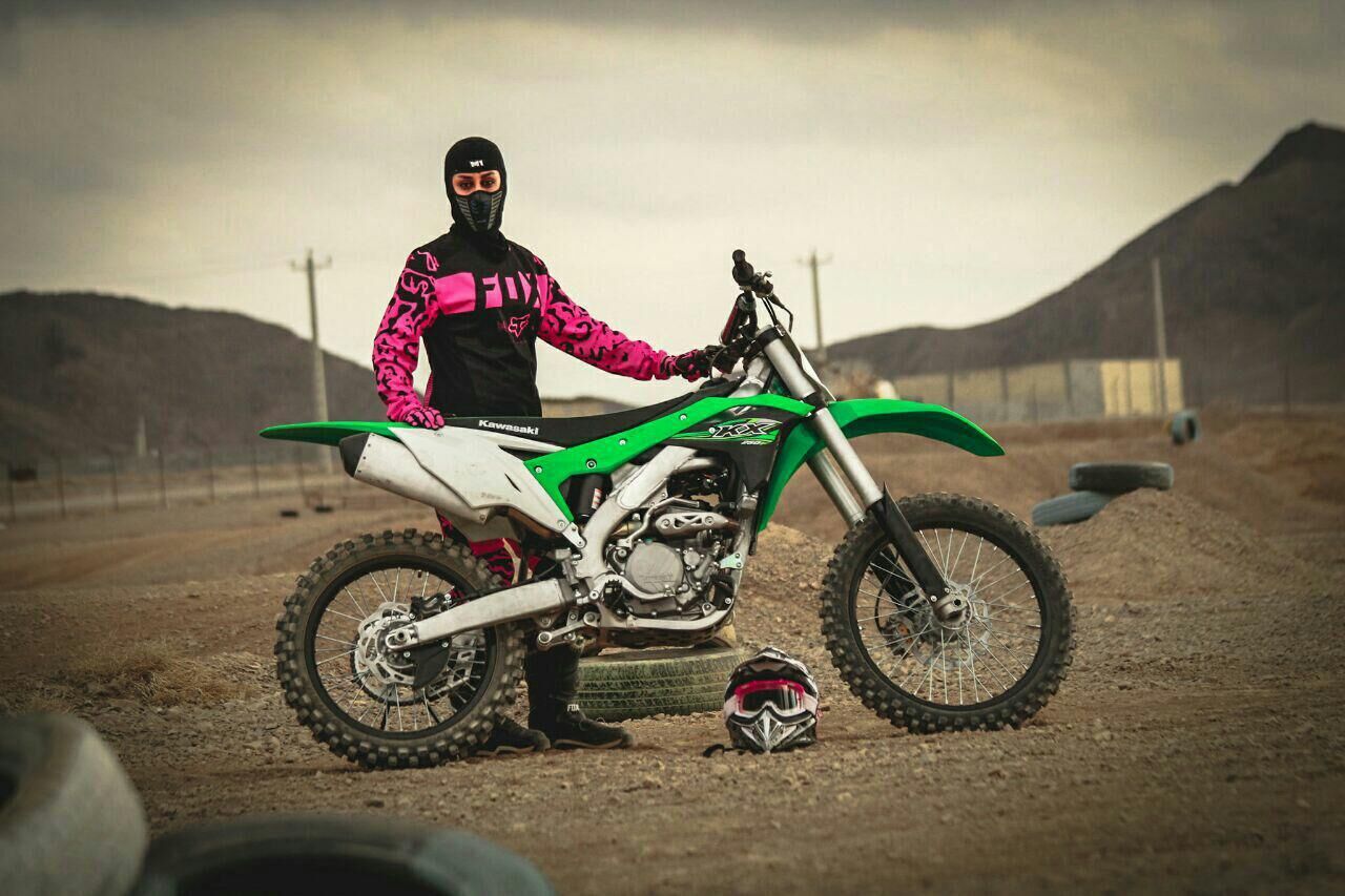 Fahimeh Nematollahi - pierwsza iraÅska zawodniczka, ktÃ³ra wystartowaÅa w Mistrzostwach Åwiata w Motocrossie