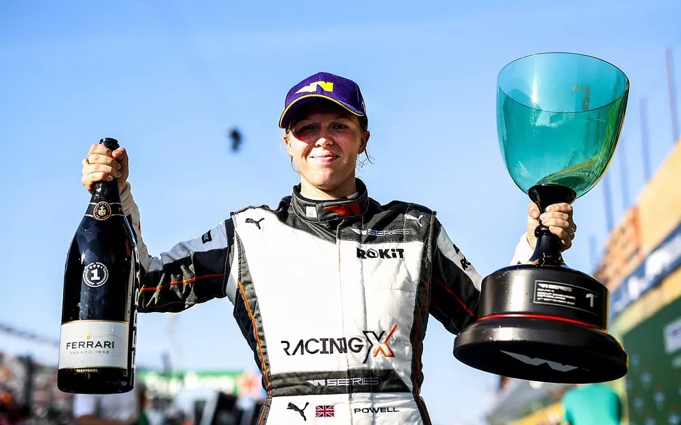 Alice Powell wygrywa na Zandvoort