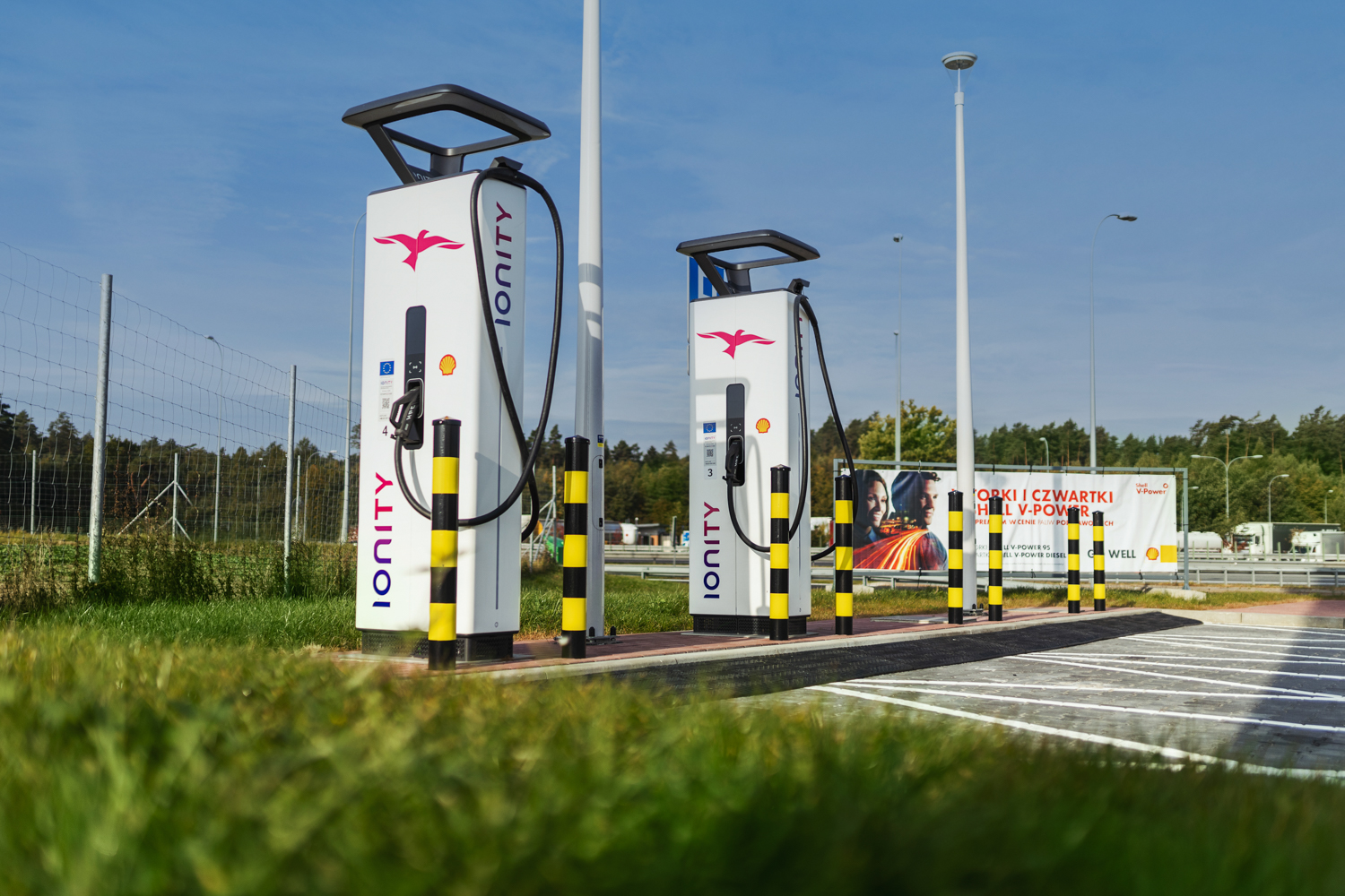 Pierwsze w Polsce stacje Ionity juÅ¼ dziaÅajÄ
