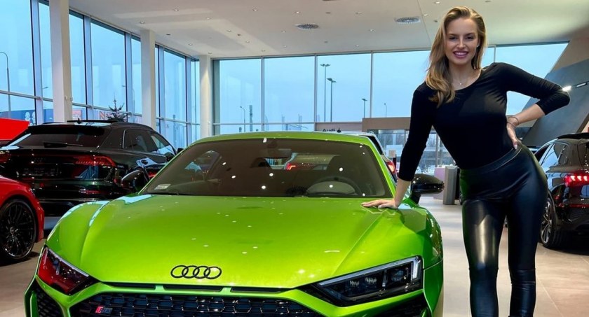 Karolina Pisarek kupiÅa Audi R8, fot. Instagram / @karolina_pisarek
