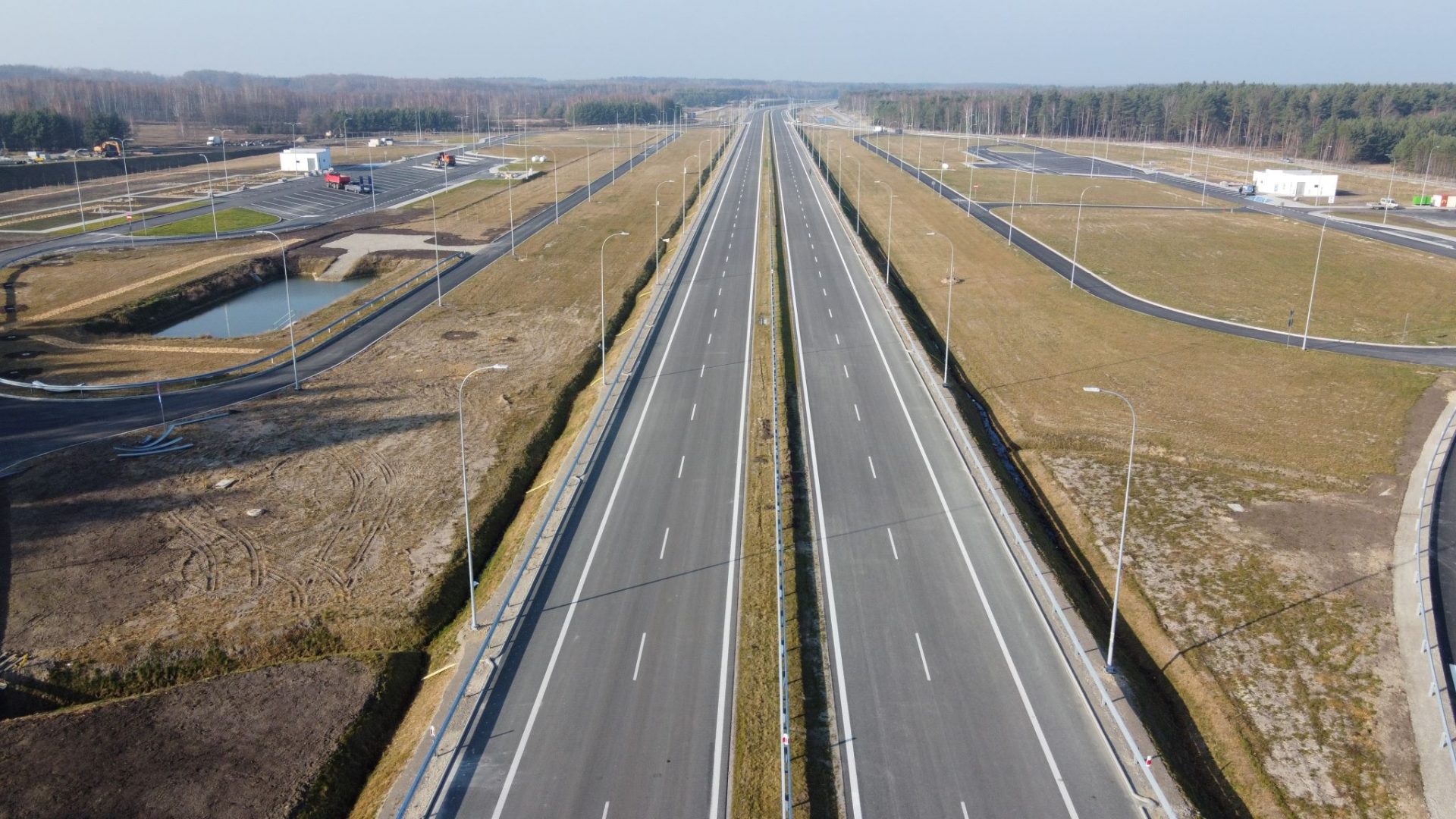 Kolejne kilometry Via Carpatia udostÄpnione kierowcom