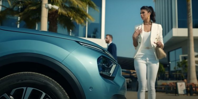 CitroÃ«n w ogniu krytyki za reklamÄ C4: âPromuje molestowanie seksualneâ