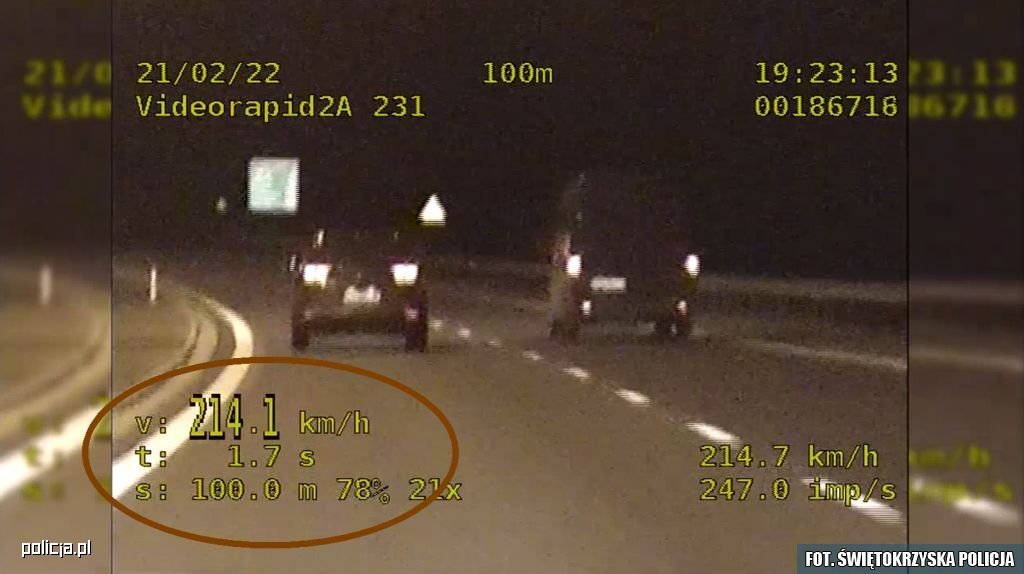 JechaÅ 214 km/h i nie przyjÄÅ mandatu, fot. materiaÅy prasowe / Policja