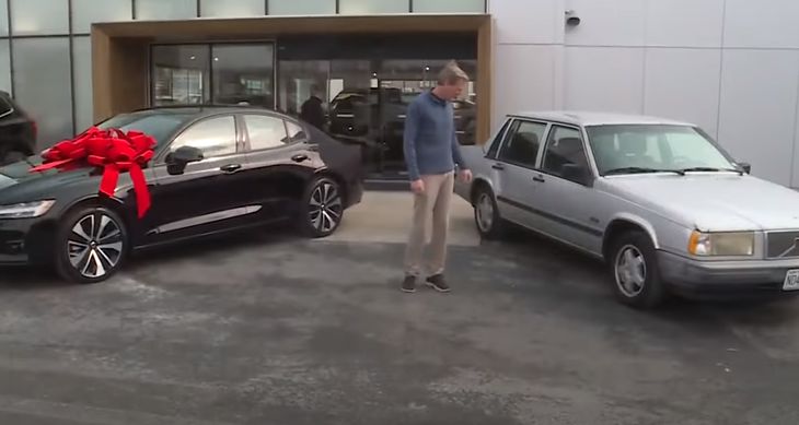 PrzejechaÅ swoim autem tak duÅ¼o kilometrÃ³w, Å¼e producent daÅ mu nowy samochÃ³d