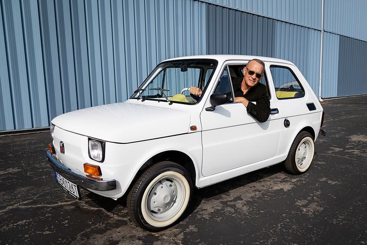 Fiat 126p Toma Hanksa wystawiony na sprzedaÅ¼, fot. Bringatrailer.com