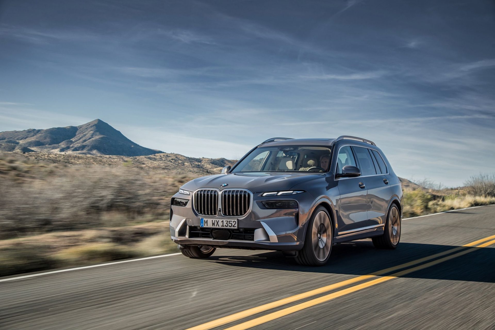 BMW X7 2023