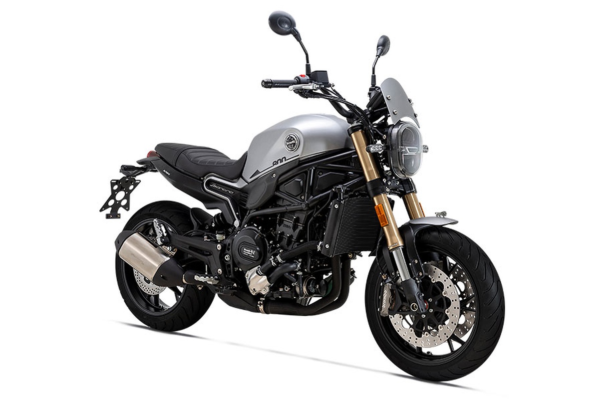 Benelli Leoncino 800