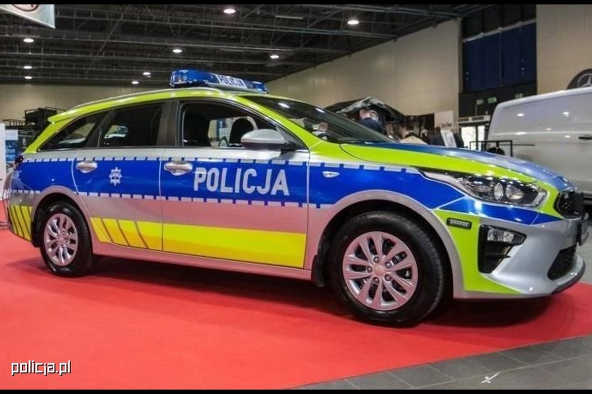 RadiowÃ³z Policja nowe barwy