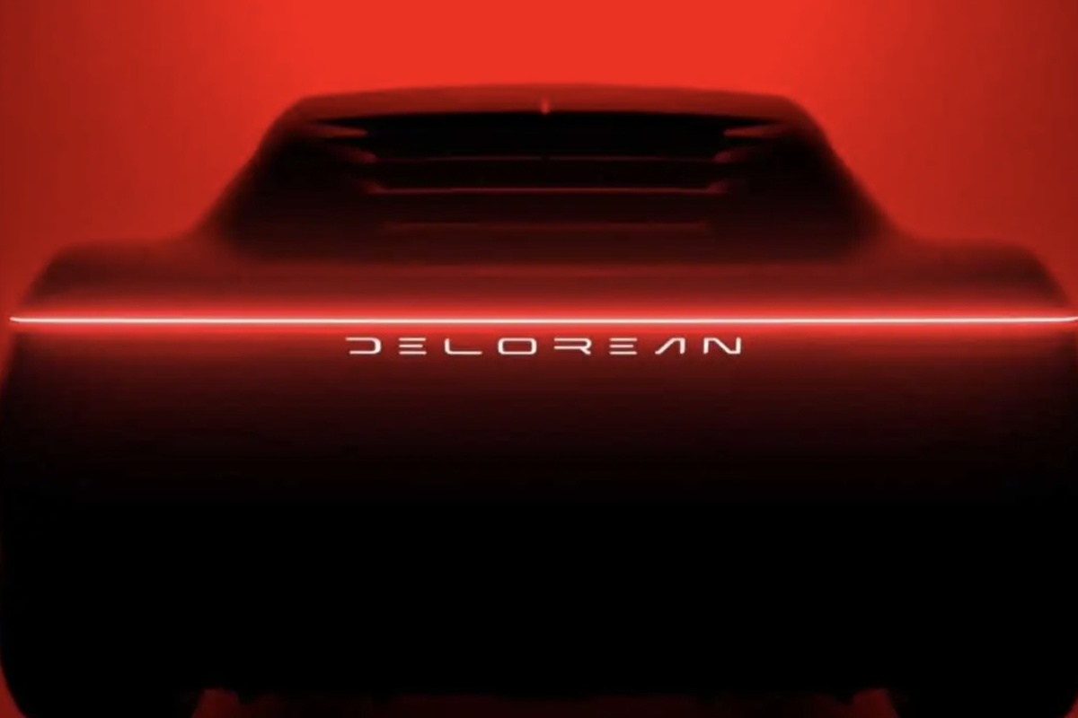 DeLorean EVolved