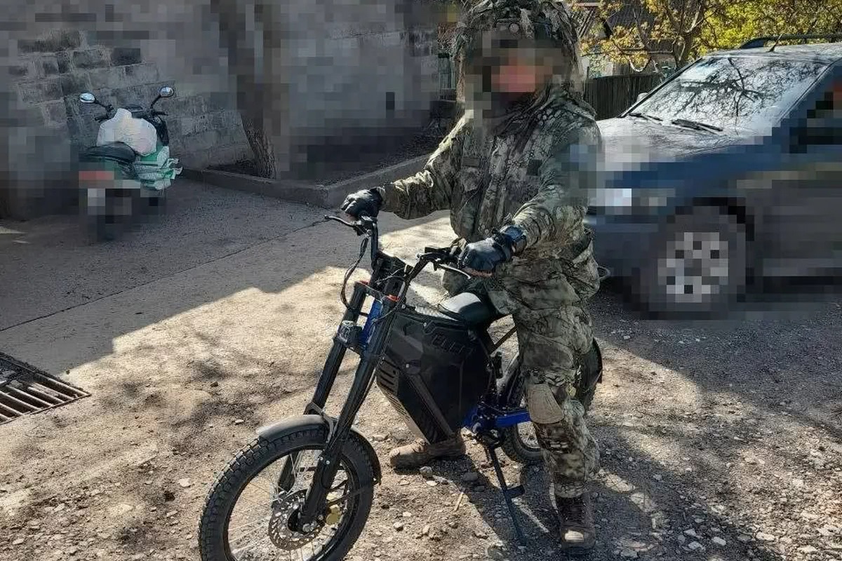 Elektryczne motocykle Eleek Atom