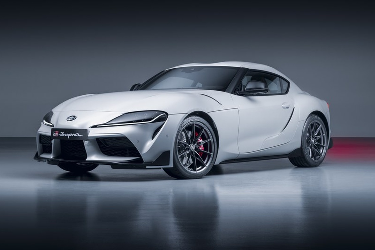 Toyota GR Supra z manualną skrzynią biegów