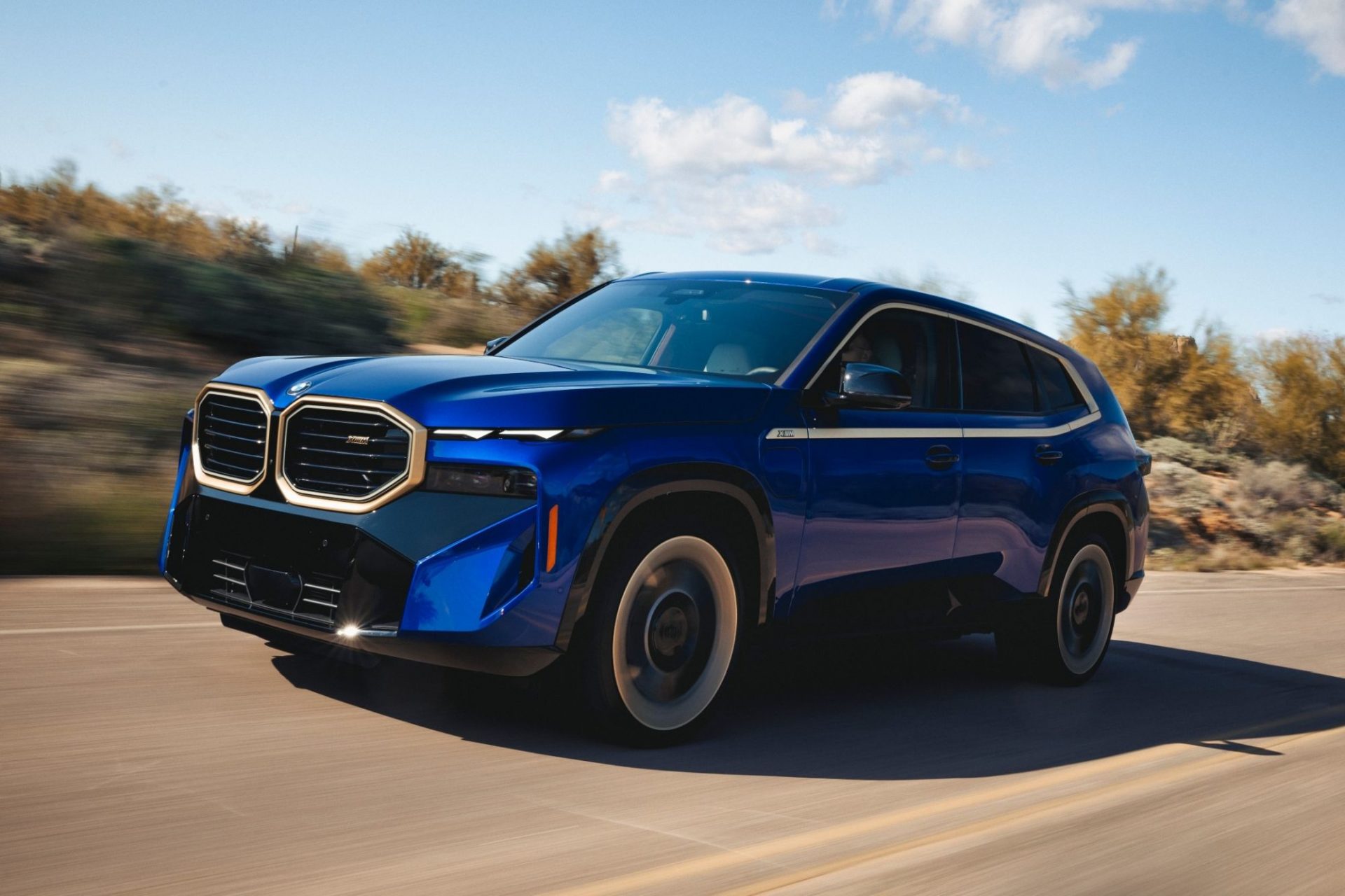 BMW XM Nowe Zdj cia Jednego Z Najd u szych I Najdro szych SUV w BMW 
