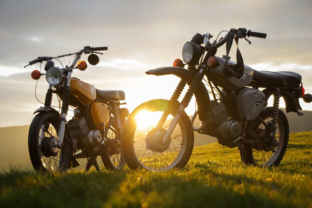 dwa motocykle