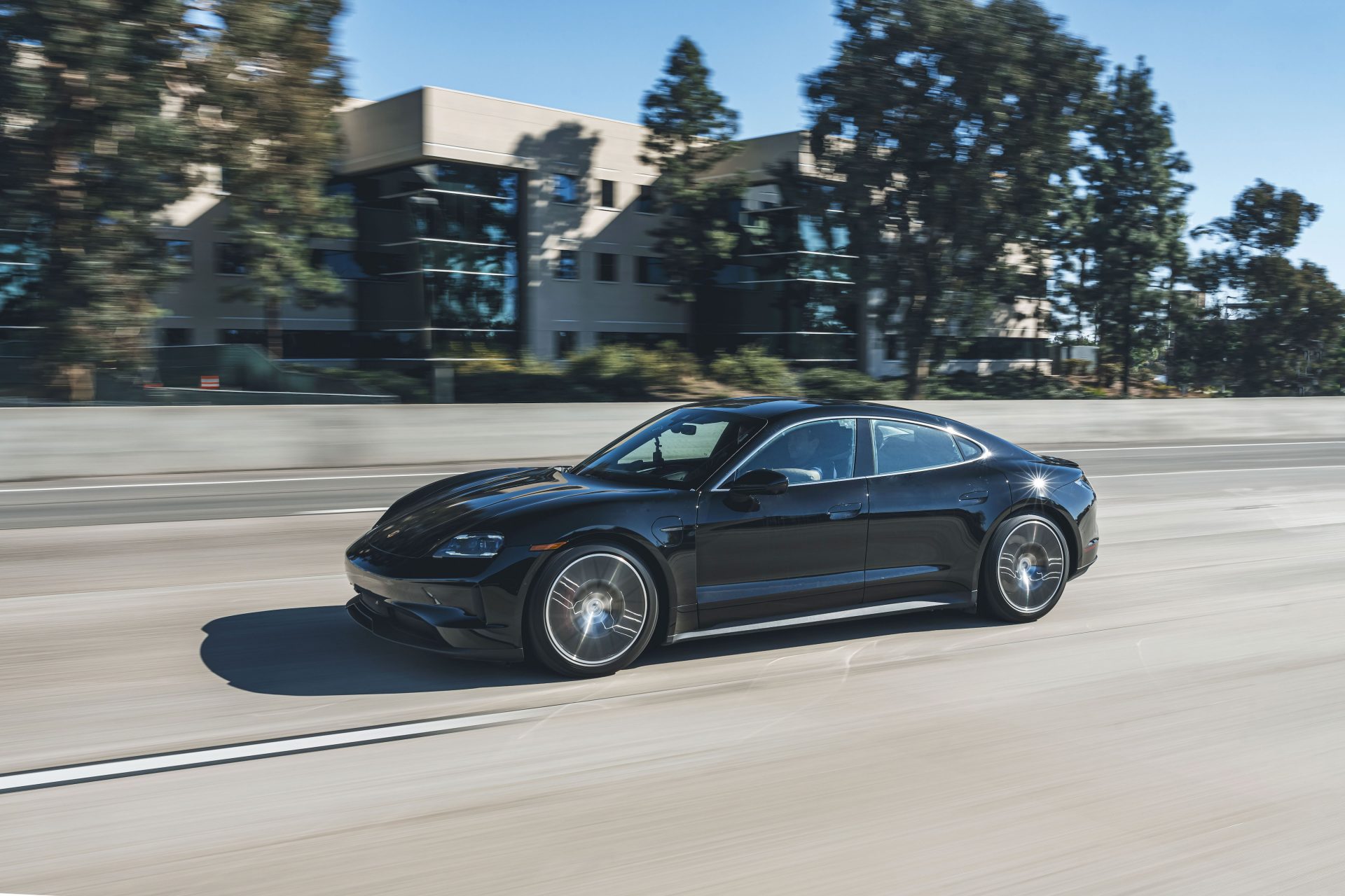 Nowe Porsche Taycan